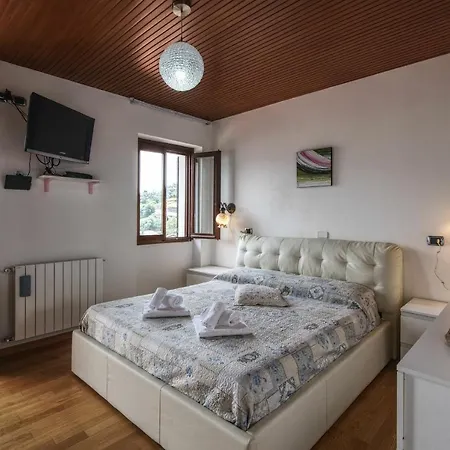 Appartement Pergola Lake View Musso